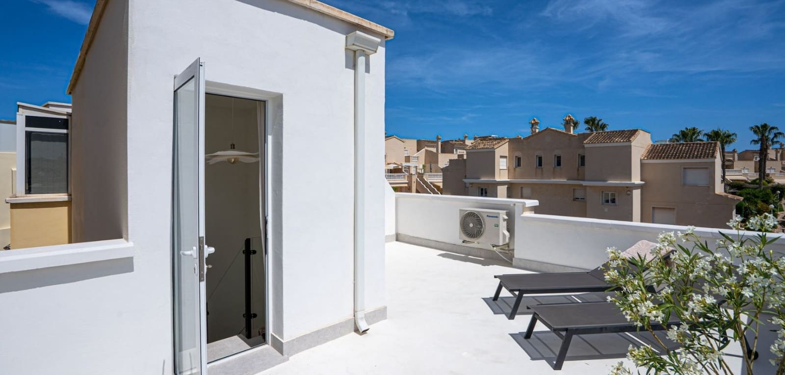 Apartamento de 2 habitaciones en Los Altos en venta con piscina - 279.000 € (Ref: 9453557)