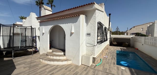 2 Zimmer Villa zu verkaufen in Villamartin, Orihuela mit Pool - 279.000 € (Ref: 9457837)