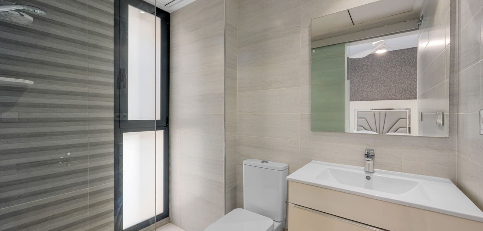 3 Zimmer Villa zu verkaufen in Orihuela Costa mit Pool - 379.900 € (Ref: 9457839)