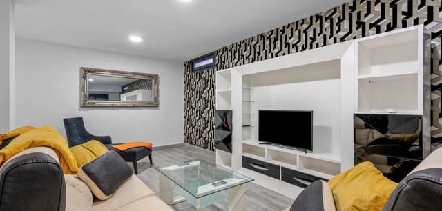 3 Zimmer Villa zu verkaufen in Orihuela Costa, Orihuela mit Pool - 379.900 € (Ref: 9457839)