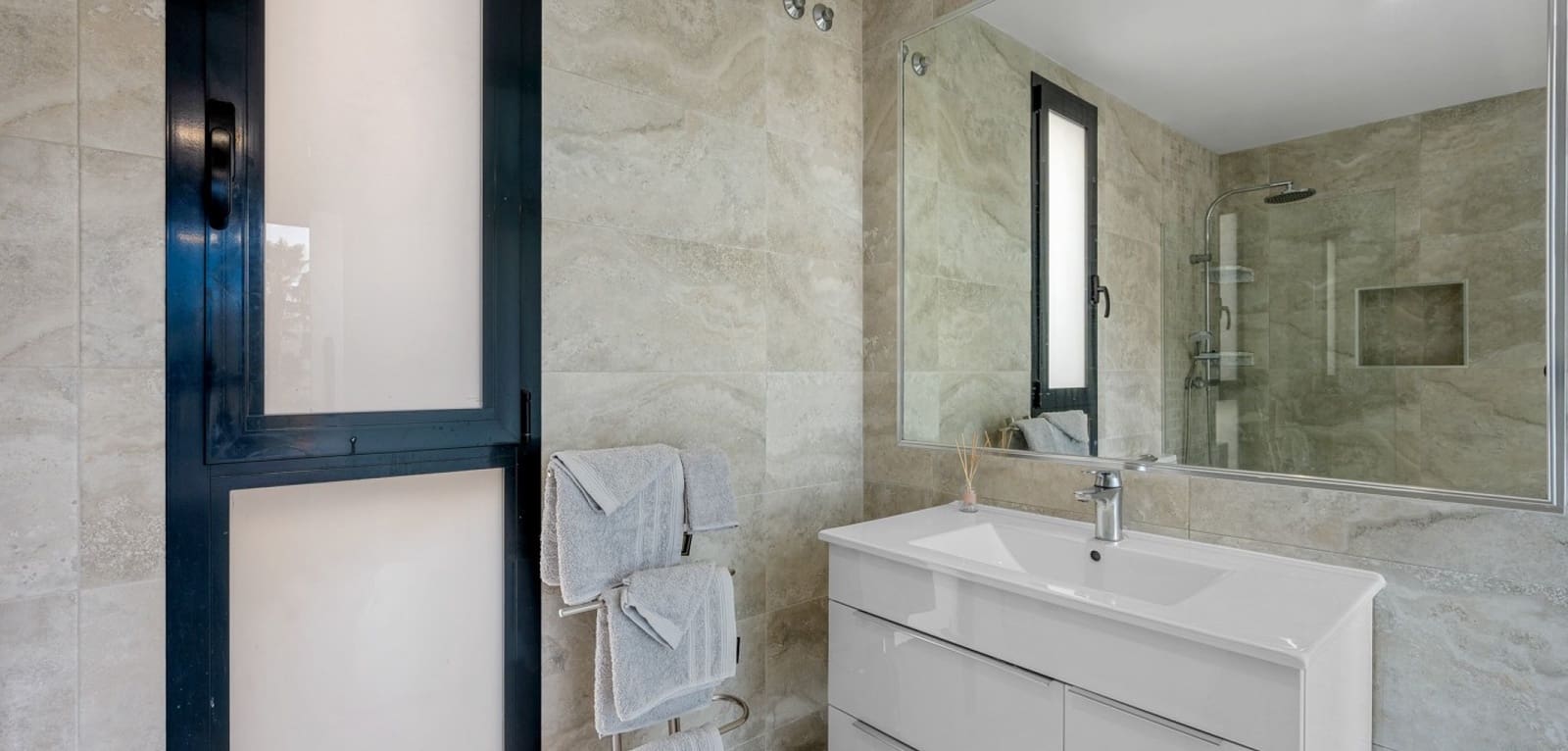 3 Zimmer Villa zu verkaufen in Orihuela Costa mit Pool - 379.900 € (Ref: 9457839)