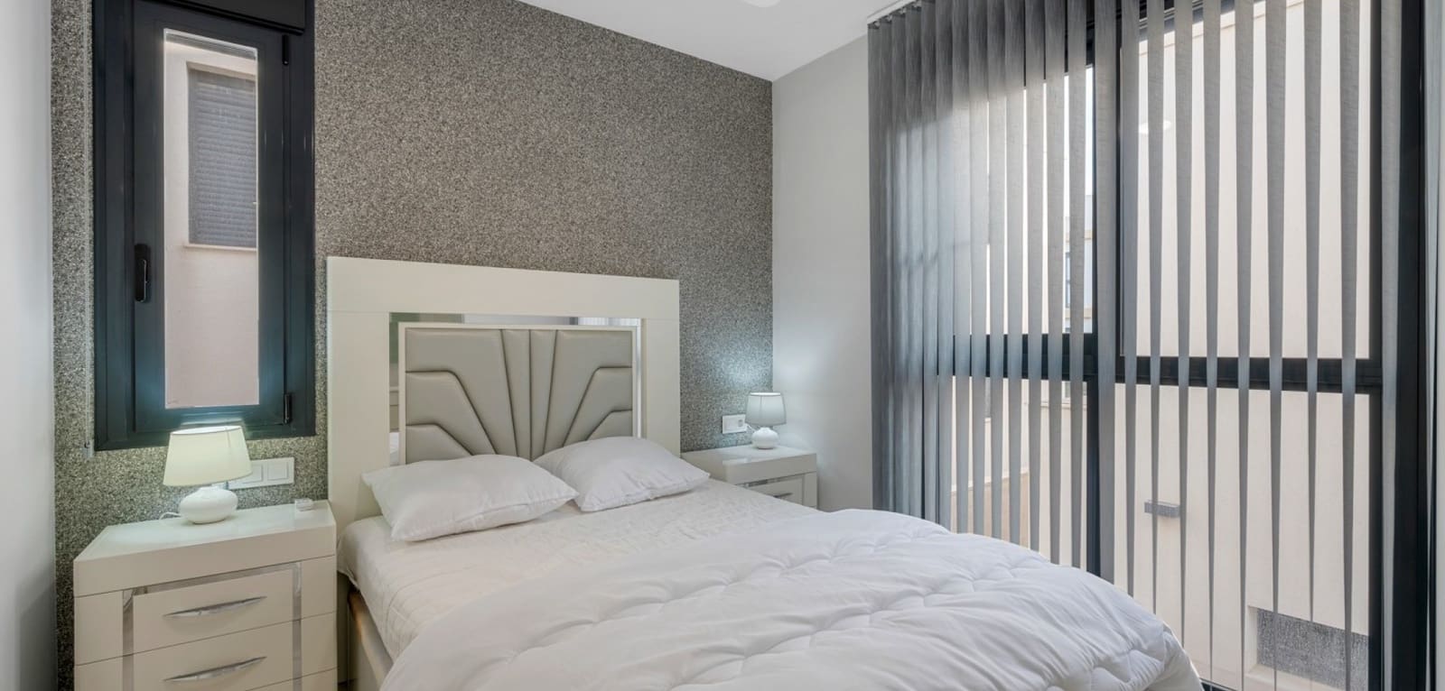 3 Zimmer Villa zu verkaufen in Orihuela Costa mit Pool - 379.900 € (Ref: 9457839)