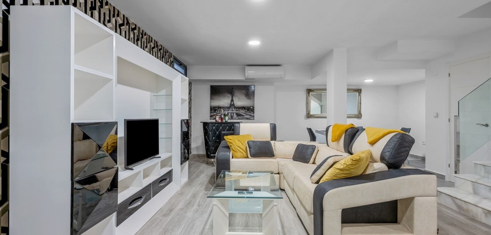 3 Zimmer Villa zu verkaufen in Orihuela Costa mit Pool - 379.900 € (Ref: 9457839)