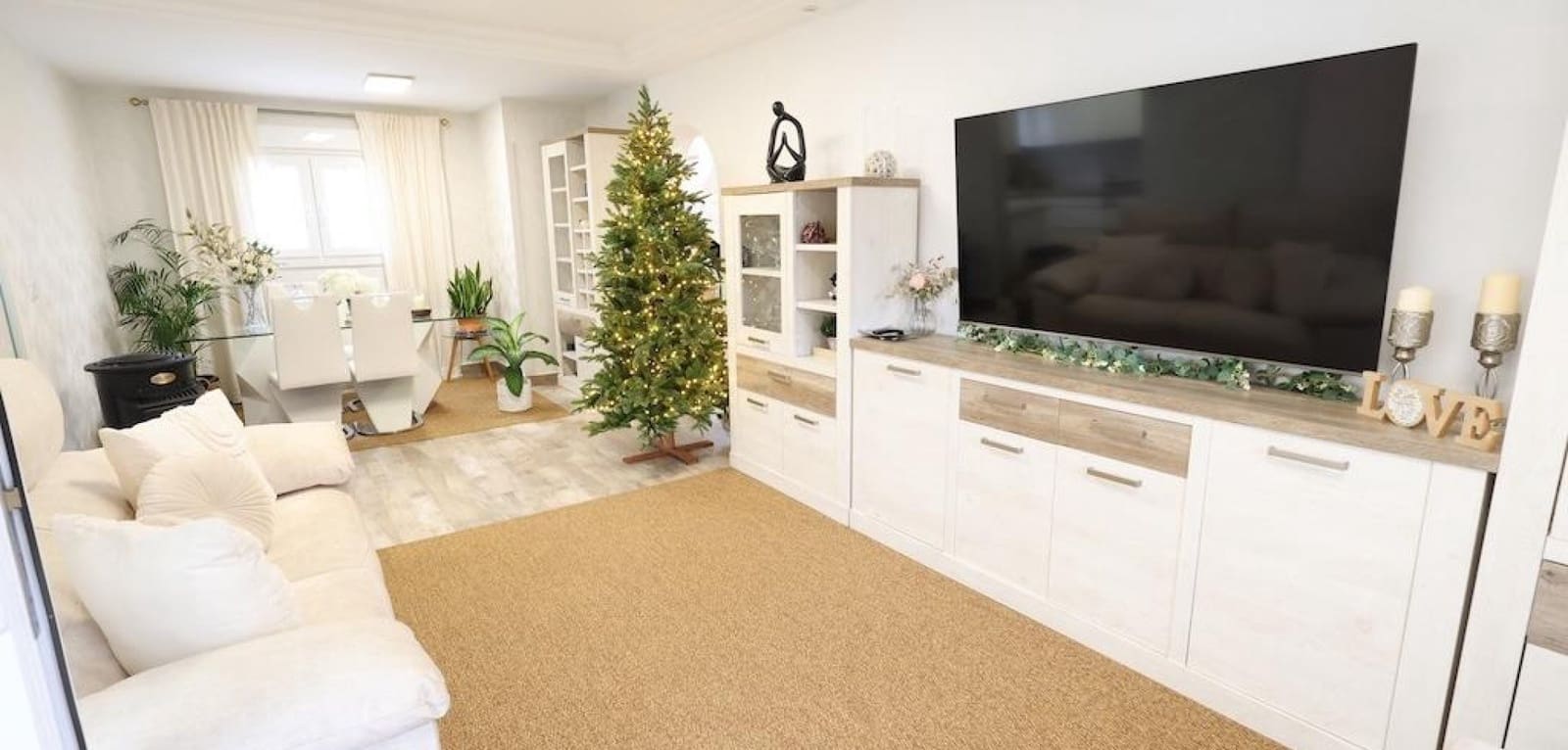 4 quarto Moradia para venda em Filipinas com piscina - 461 318 € (Ref: 9457840)