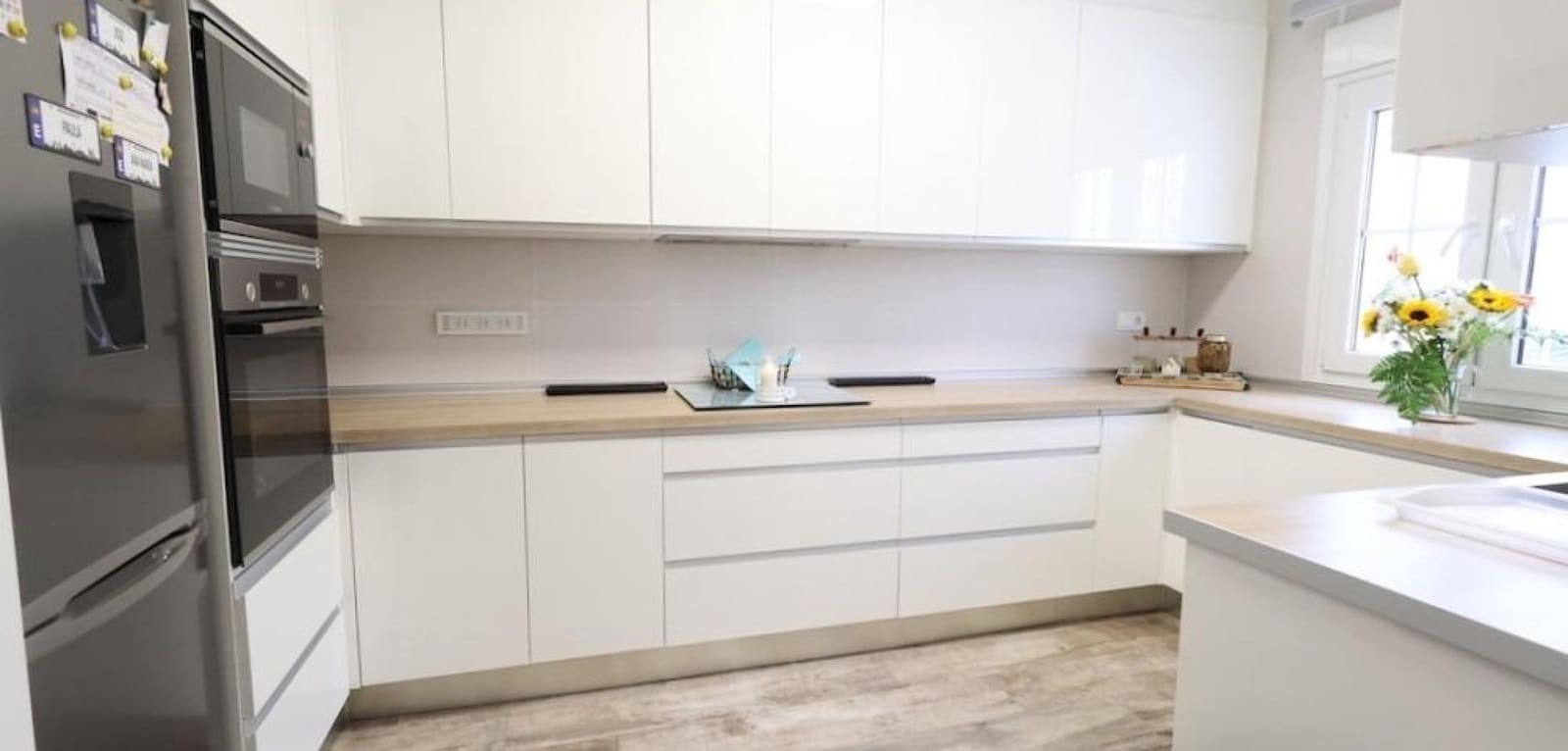 4 quarto Moradia para venda em Filipinas com piscina - 461 318 € (Ref: 9457840)