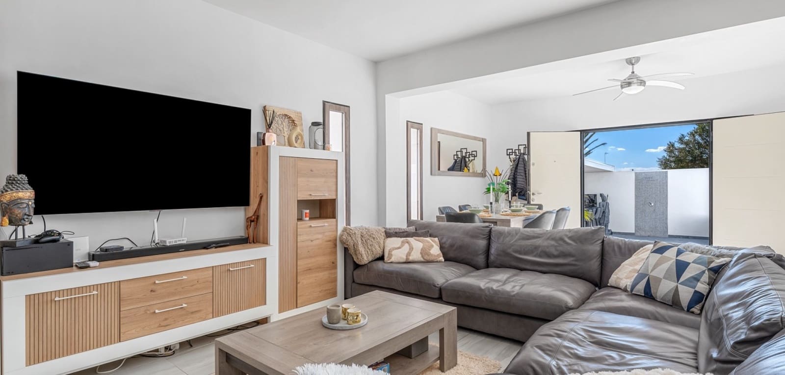 5 Zimmer Villa zu verkaufen in Ciudad Quesada mit Pool - 498.000 € (Ref: 9462824)