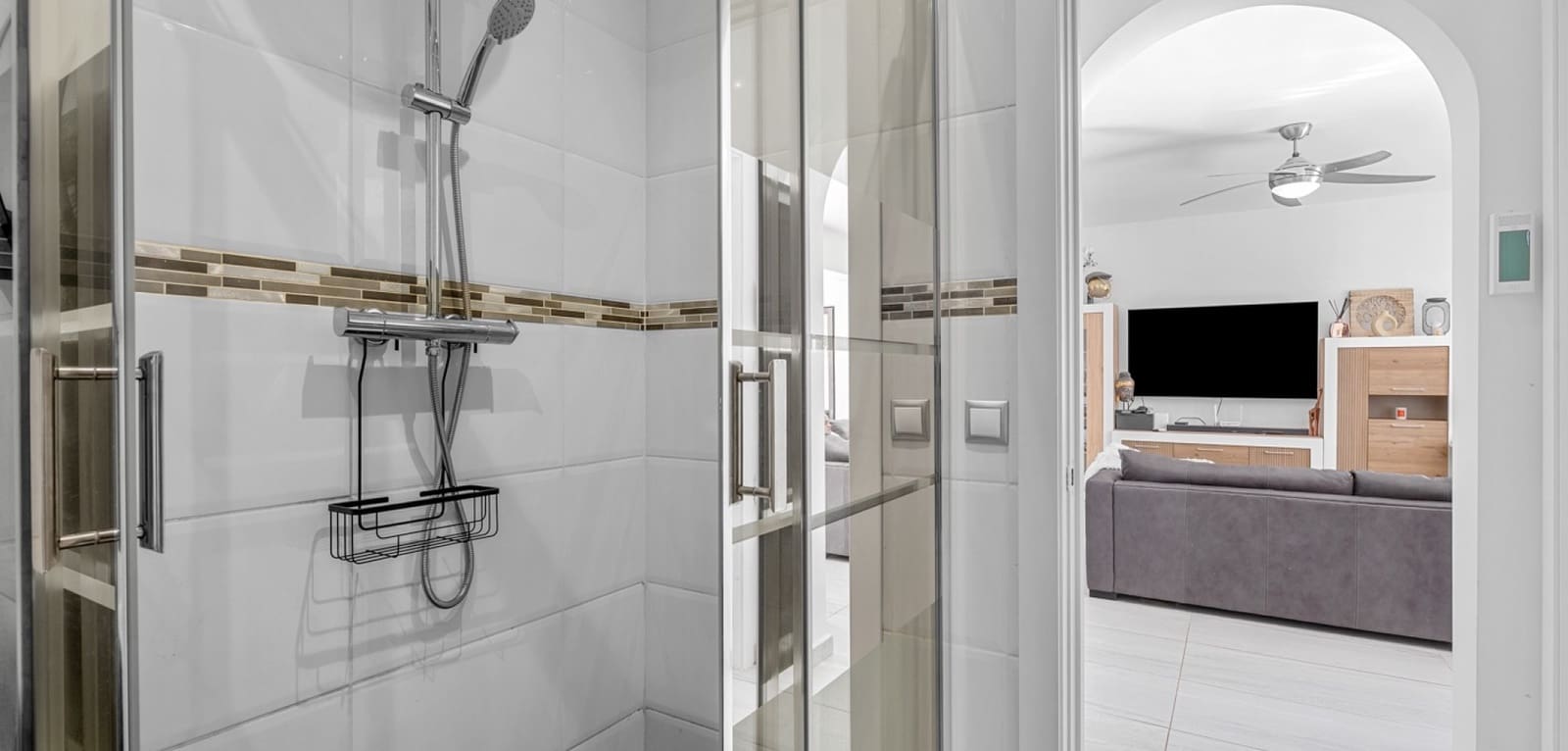 5 Zimmer Villa zu verkaufen in Ciudad Quesada mit Pool - 498.000 € (Ref: 9462824)