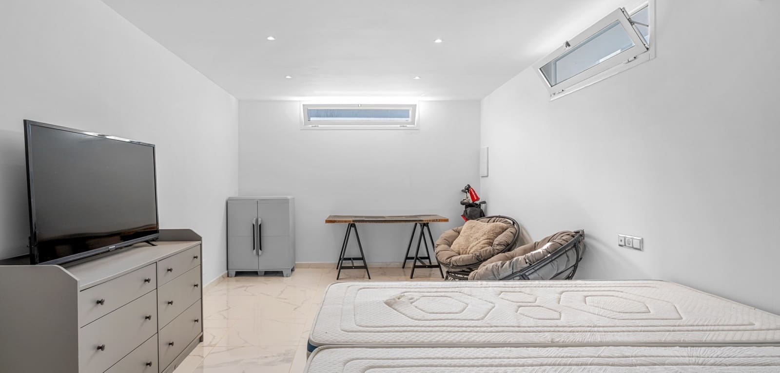 5 Zimmer Villa zu verkaufen in Ciudad Quesada mit Pool - 498.000 € (Ref: 9462824)