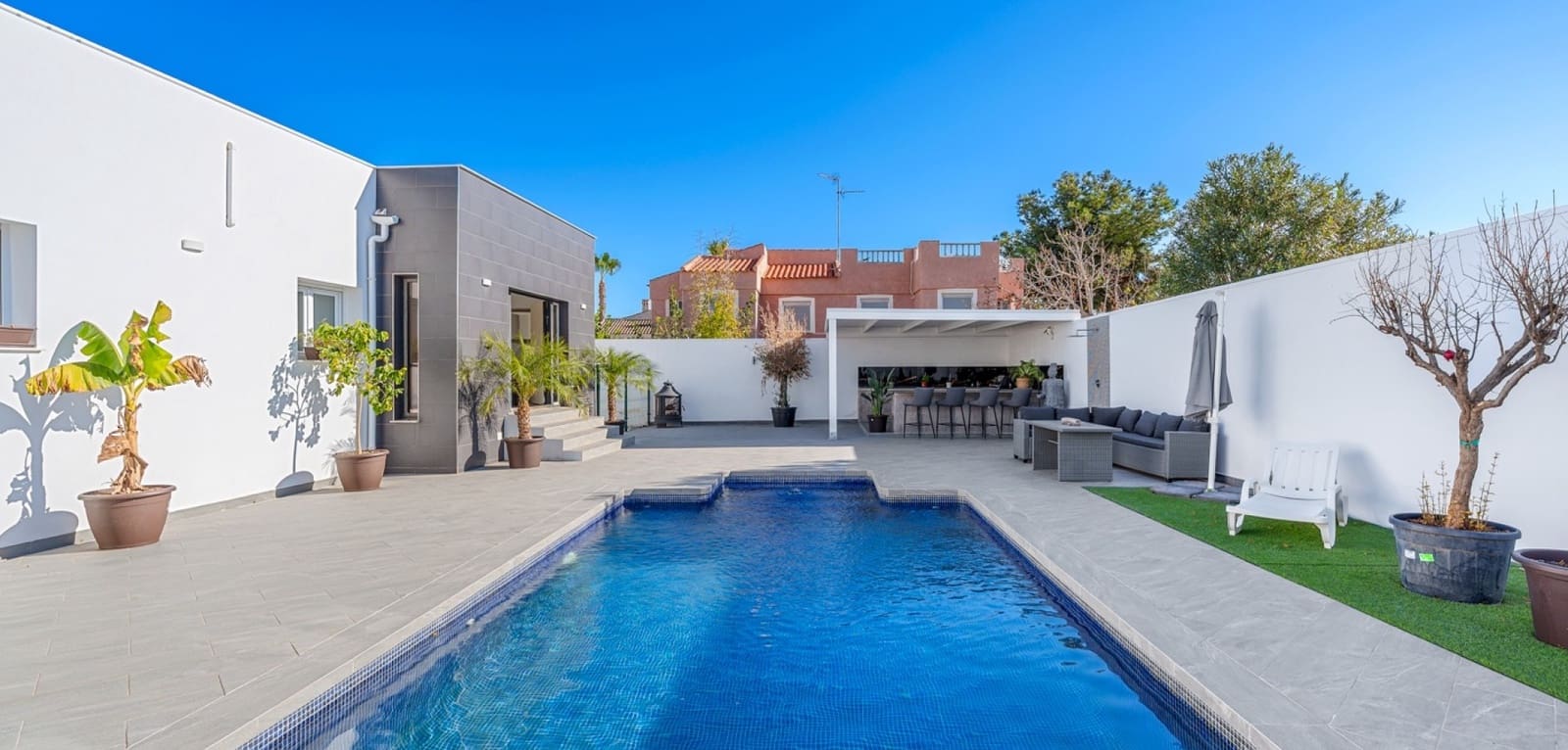 5 Zimmer Villa zu verkaufen in Ciudad Quesada mit Pool - 498.000 € (Ref: 9462824)