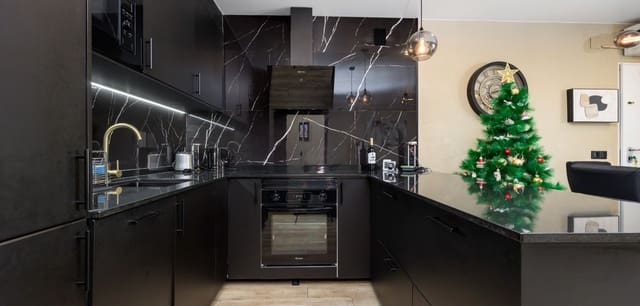 2 quarto Apartamento para venda em Playa de los Locos, Torrevieja com piscina - 219 000 € (Ref: 9462827)