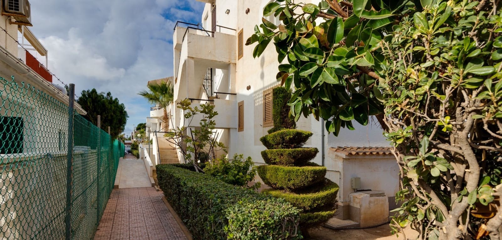 2 quarto Apartamento para venda em Torrevieja com piscina - 219 000 € (Ref: 9462827)