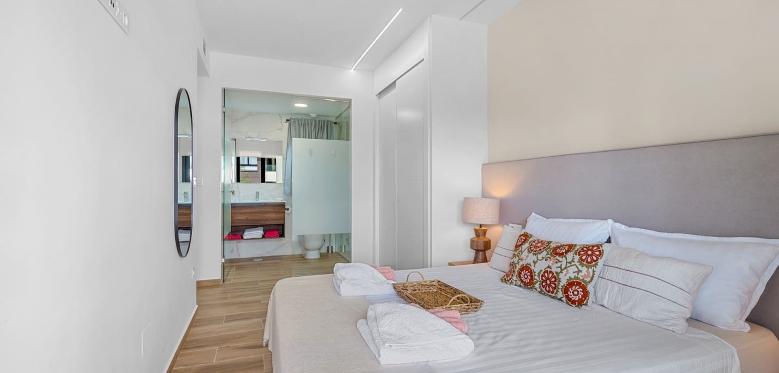 2 Zimmer Apartment zu verkaufen in Villamartin mit Pool - 239.000 € (Ref: 9462828)