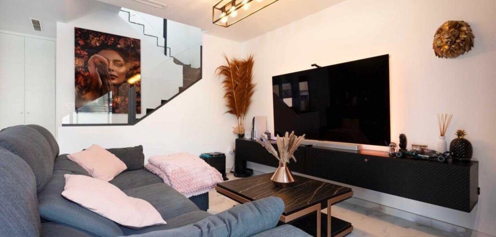 3 Zimmer Villa zu verkaufen in Los Montesinos mit Pool - 399.000 € (Ref: 9462830)