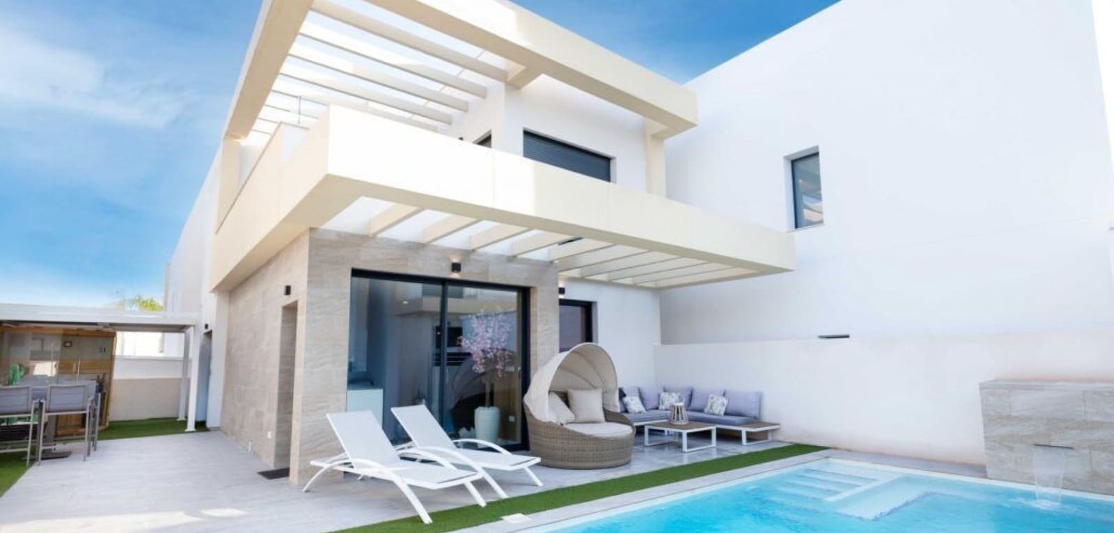 3 Zimmer Villa zu verkaufen in Los Montesinos mit Pool - 399.000 € (Ref: 9462830)