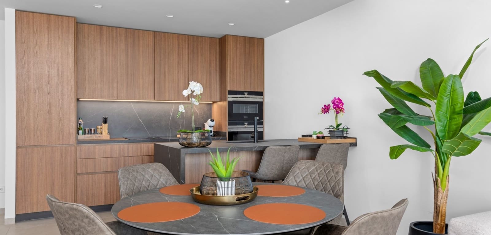 Apartamento de 2 habitaciones en Las Colinas Golf en venta con piscina - 479.000 € (Ref: 9462831)