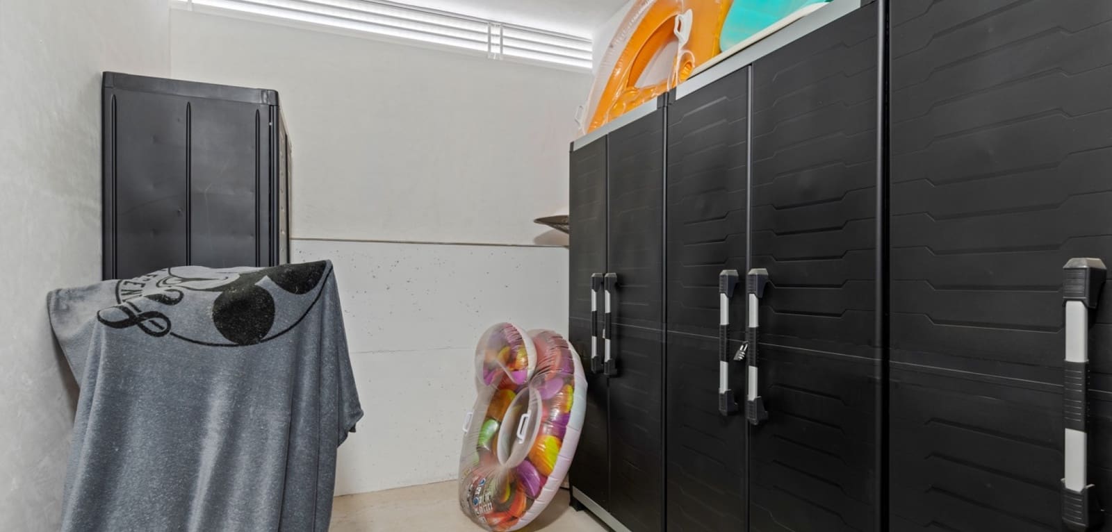 Apartamento de 2 habitaciones en Las Colinas Golf en venta con piscina - 479.000 € (Ref: 9462831)