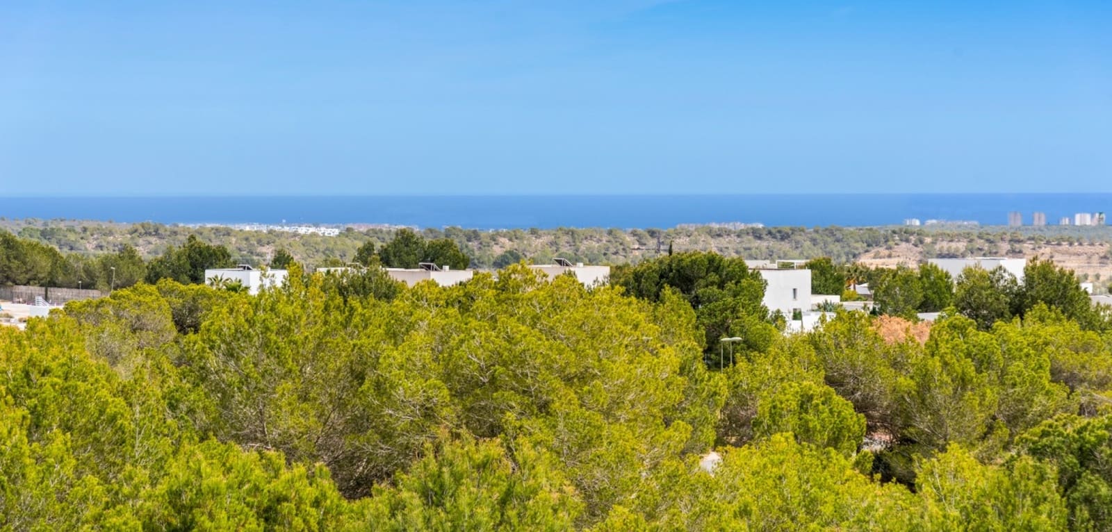 Apartamento de 2 habitaciones en Las Colinas Golf en venta con piscina - 479.000 € (Ref: 9462831)