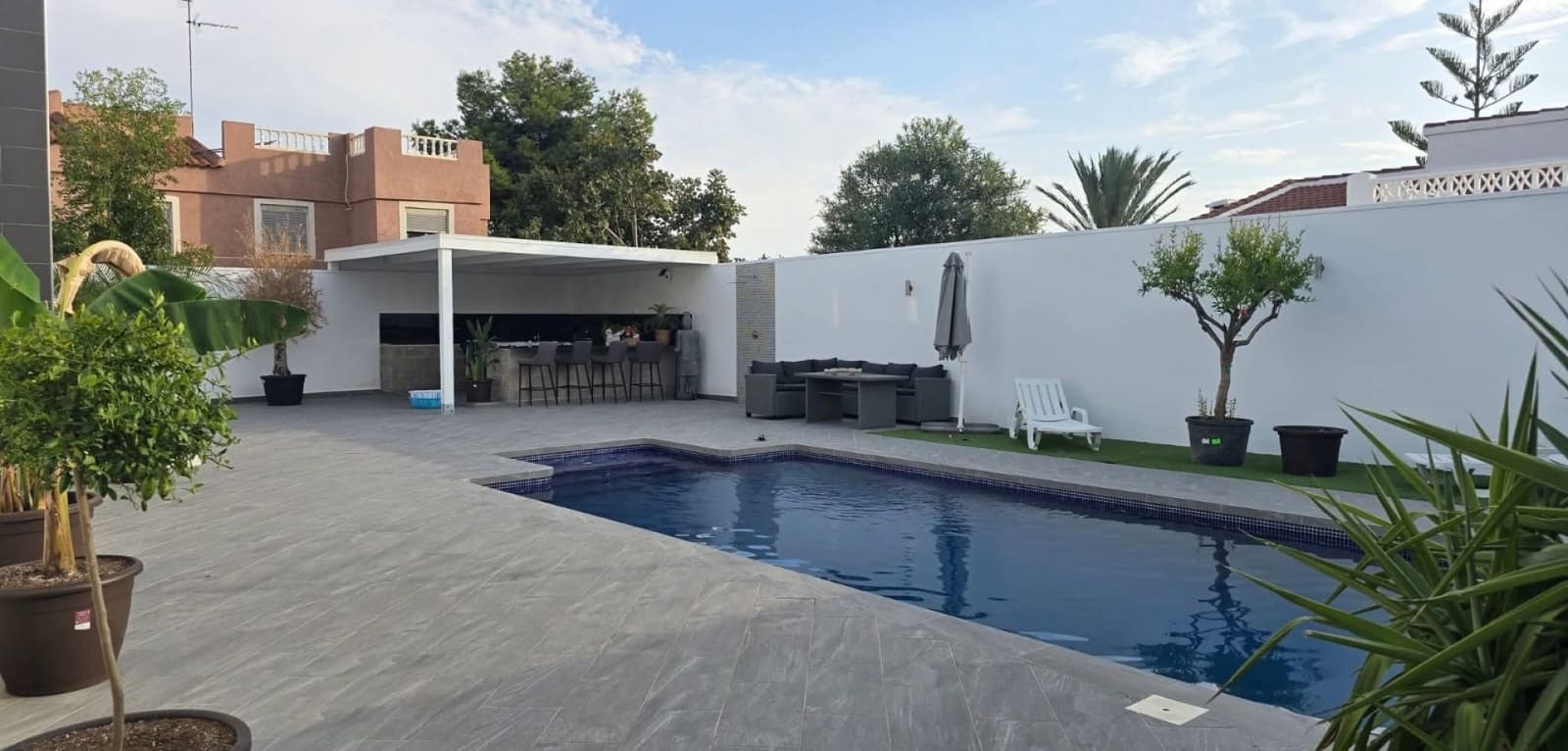 5 bedroom Villa for sale in Ciudad Quesada with pool - € 498,000 (Ref: 9462833)