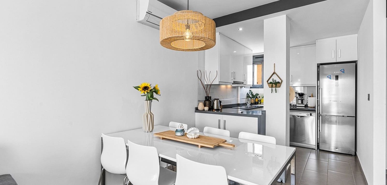 Apartamento de 2 habitaciones en La Zenia en venta con piscina - 319.000 € (Ref: 9466203)