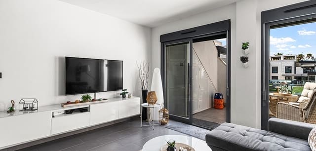 Apartamento de 2 habitaciones en La Zenia, Orihuela en venta con piscina - 319.000 € (Ref: 9466203)