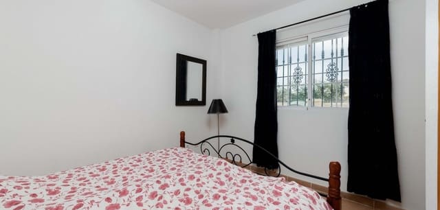 2 slaapkamer Huis te koop in Villamartin, Orihuela met zwembad - € 149.000 (Ref: 9466204)