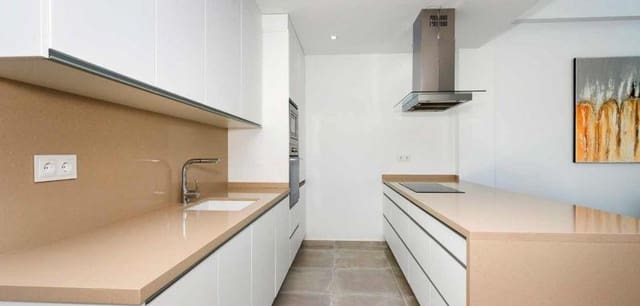 3 quarto Casa em Banda para venda em Daya Nueva com piscina - 365 000 € (Ref: 9466206)