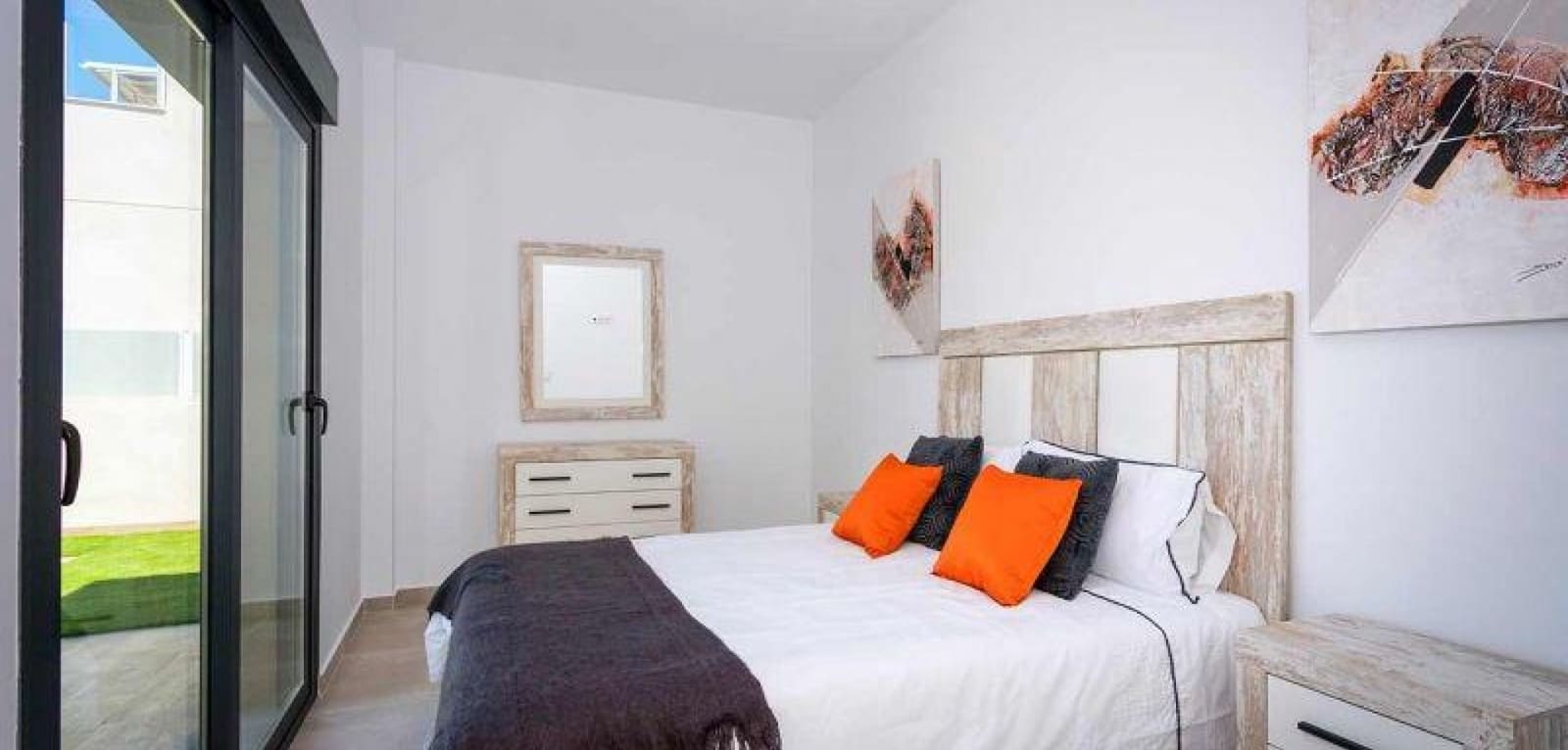 3 quarto Casa em Banda para venda em Daya Nueva com piscina - 365 000 € (Ref: 9466206)