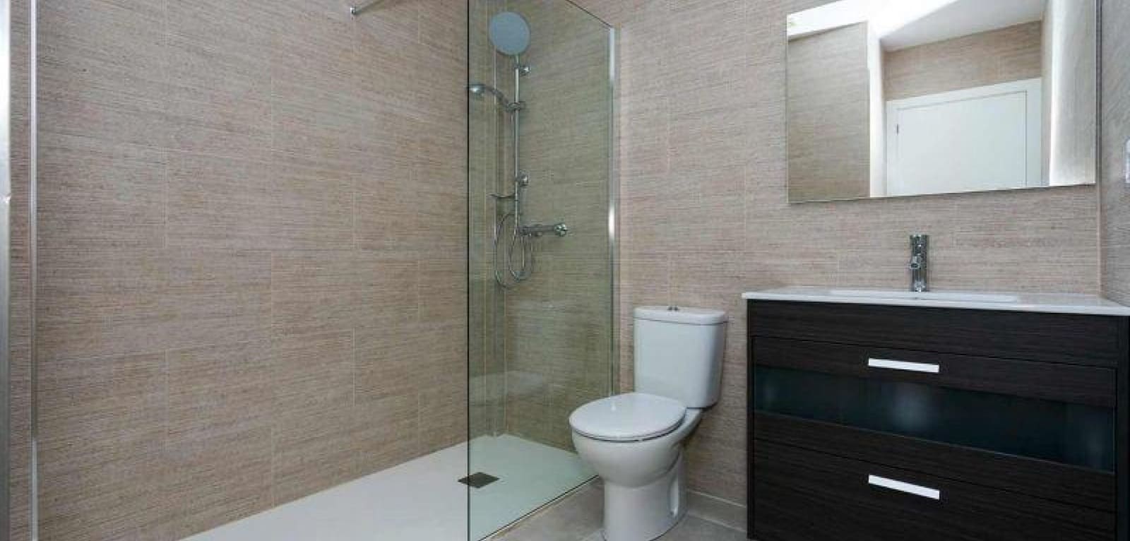 3 quarto Casa em Banda para venda em Daya Nueva com piscina - 365 000 € (Ref: 9466206)