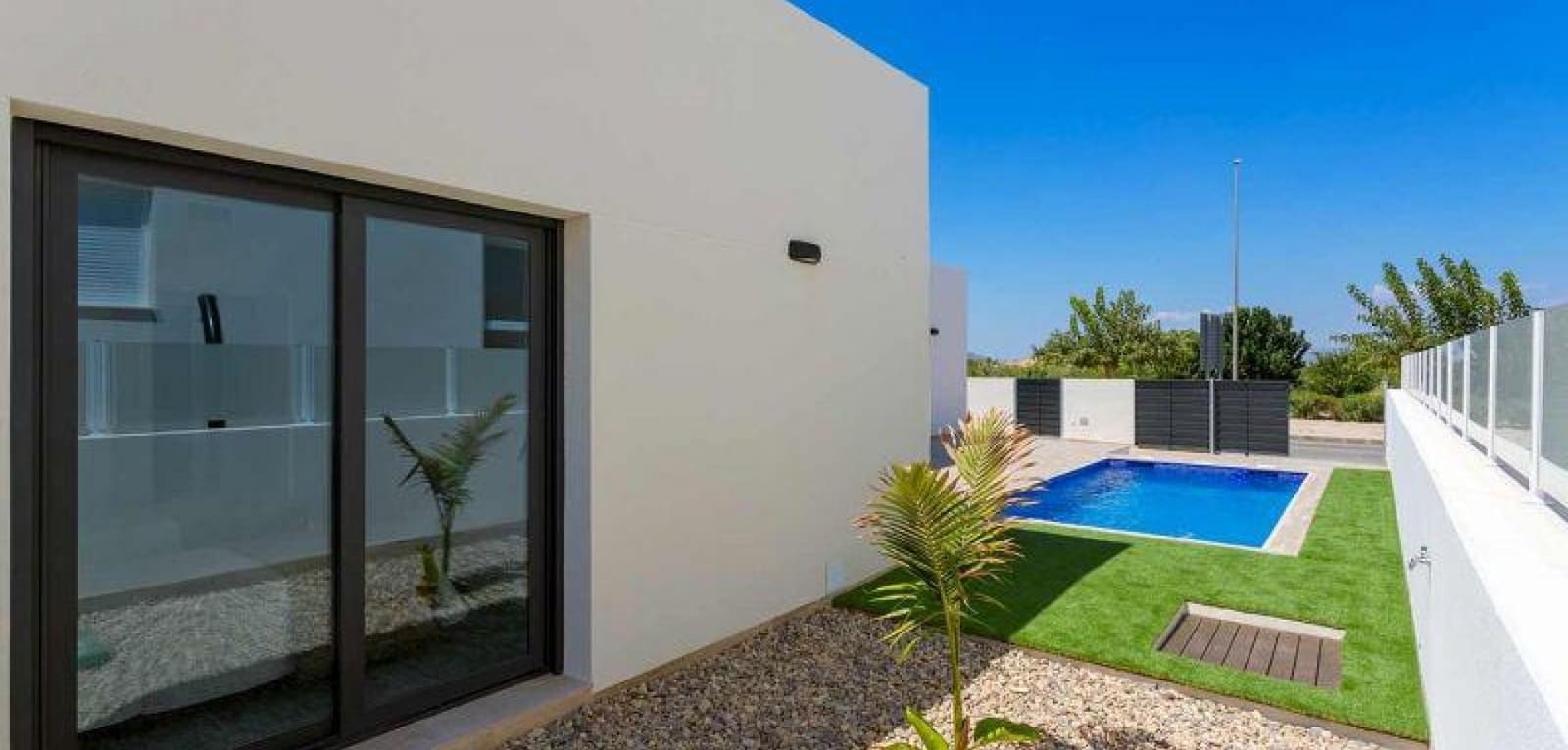 3 quarto Casa em Banda para venda em Daya Nueva com piscina - 365 000 € (Ref: 9466206)