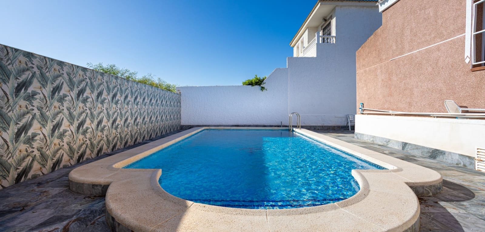 3 bedroom Villa for sale in San Luis with pool - € 330,000 (Ref: 9471014)