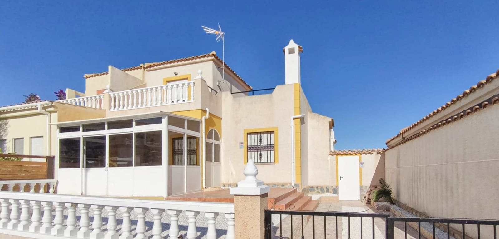 Bungalow de 3 habitaciones en Los Altos en venta con piscina - 210.000 € (Ref: 9471287)