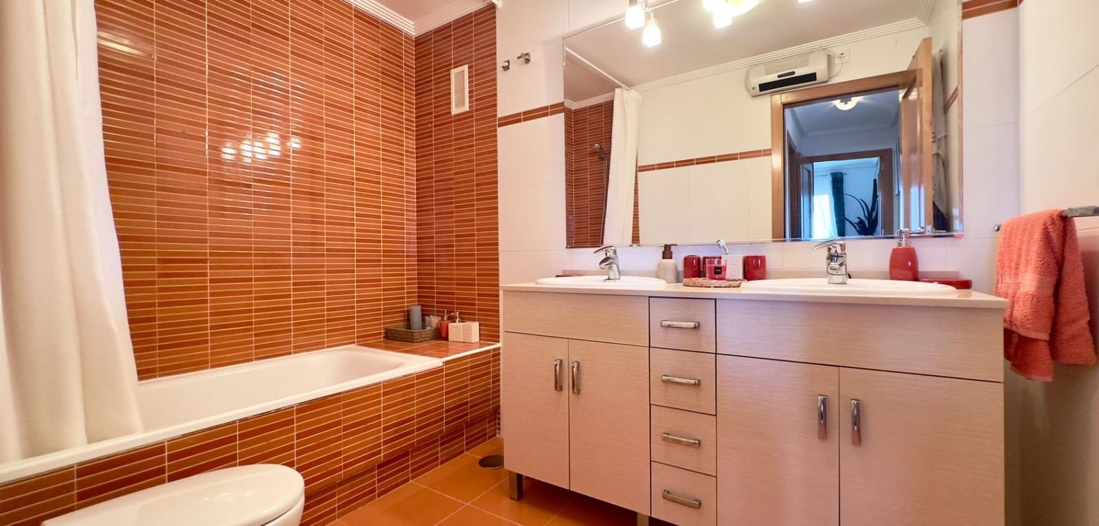 2 bedroom Apartment for sale in Playa Flamenca with pool - € 265,000 (Ref: 9486858)