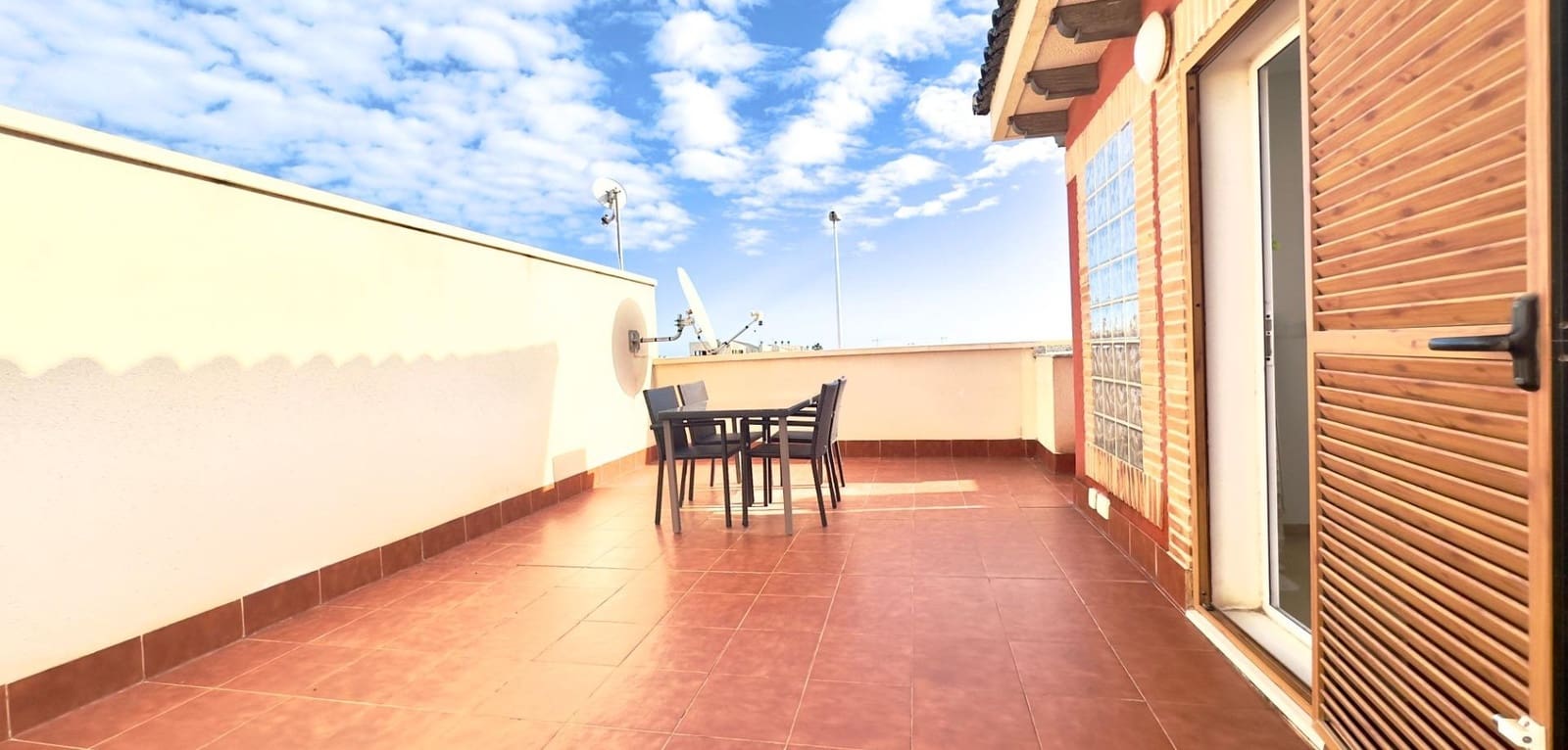 2 bedroom Apartment for sale in Playa Flamenca with pool - € 265,000 (Ref: 9486858)