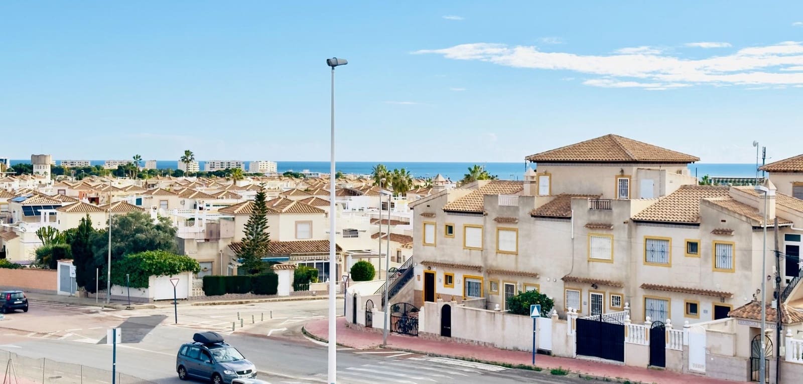 2 bedroom Apartment for sale in Playa Flamenca with pool - € 265,000 (Ref: 9486858)