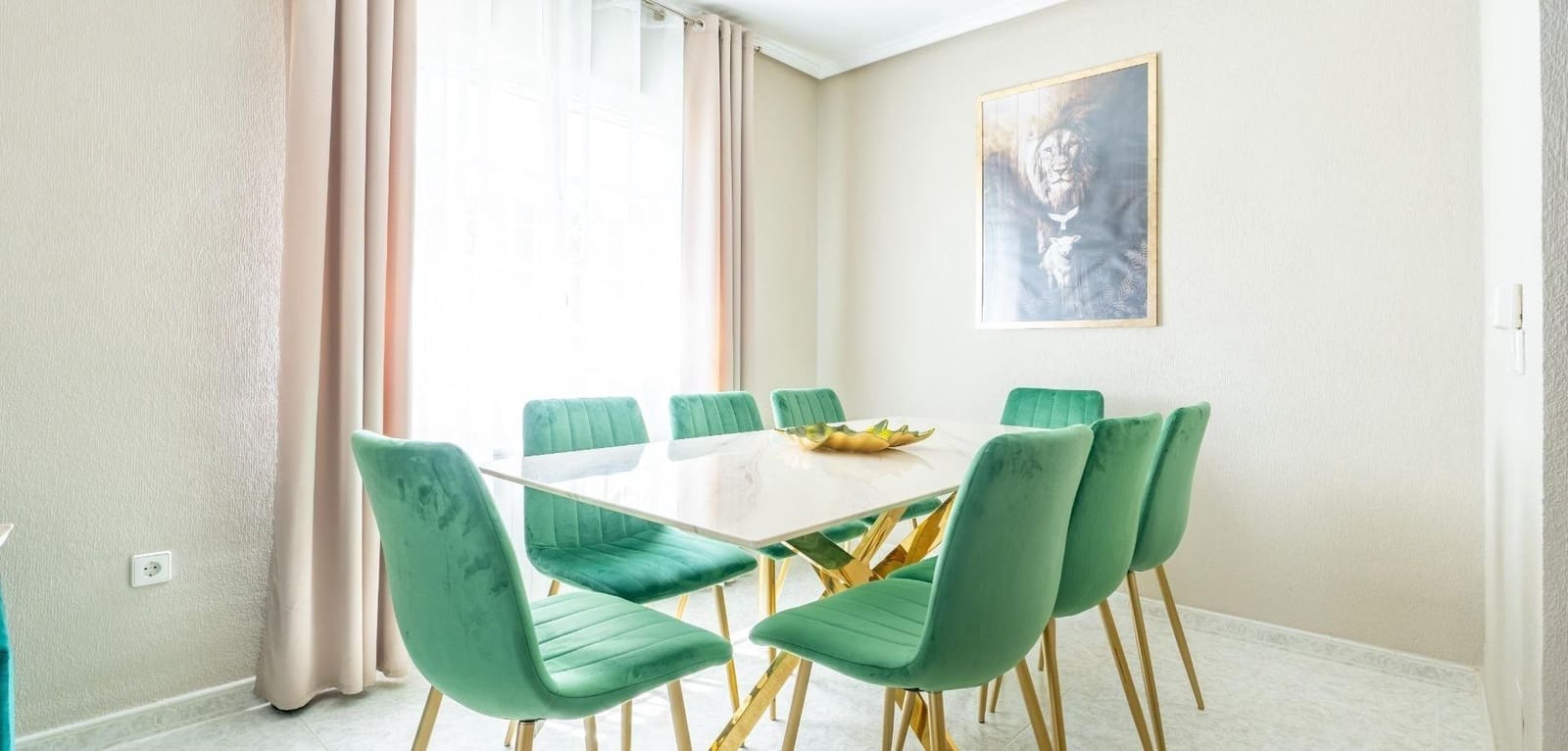 3 bedroom Villa for sale in Torrevieja with pool - € 360,000 (Ref: 9487153)