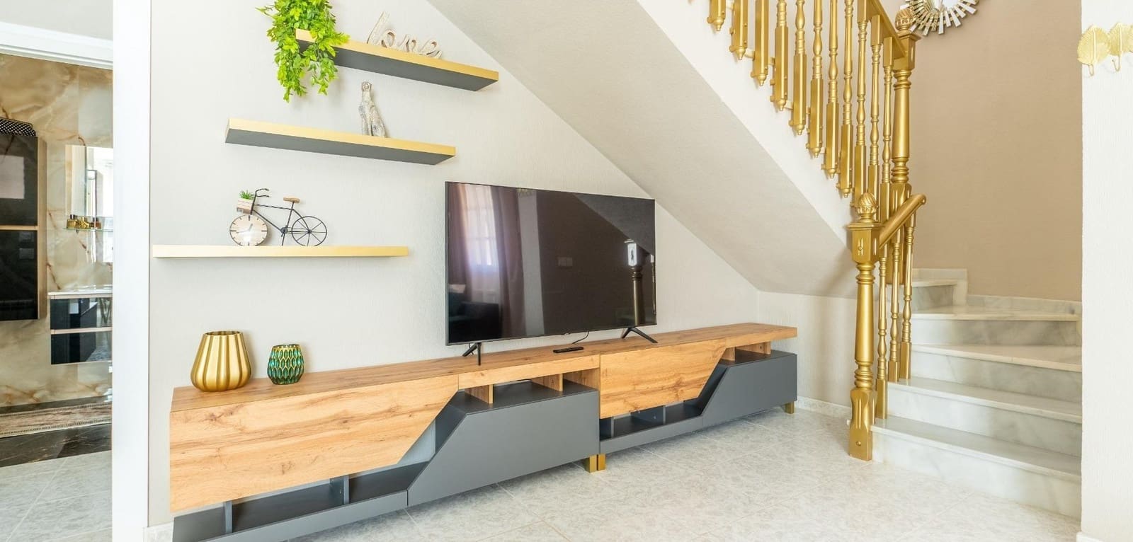 3 bedroom Villa for sale in Torrevieja with pool - € 360,000 (Ref: 9487153)