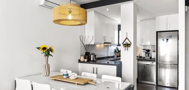 2 makuuhuone Huoneisto myytävänä paikassa La Zenia, Orihuela mukana uima-altaan - 319 000 € (Ref: 9488937)