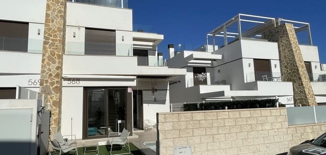 2 soveværelse Semi-Rækkehus til salg i Villamartin, Orihuela - € 299.000 (Ref: 9488938)