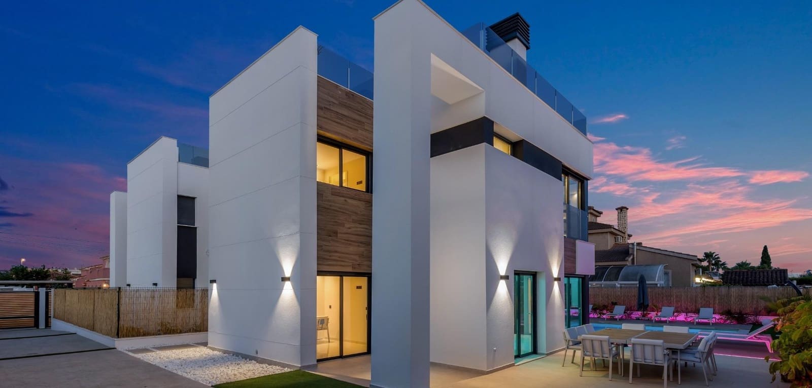 3 bedroom Villa for sale in Torrevieja with pool - € 795,000 (Ref: 9491662)