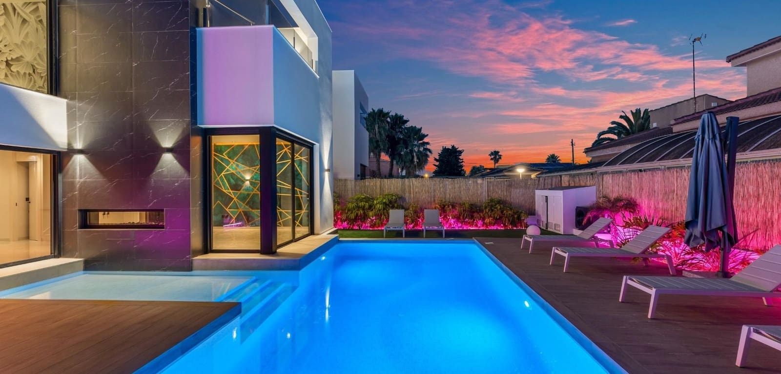 3 bedroom Villa for sale in Torrevieja with pool - € 795,000 (Ref: 9491662)