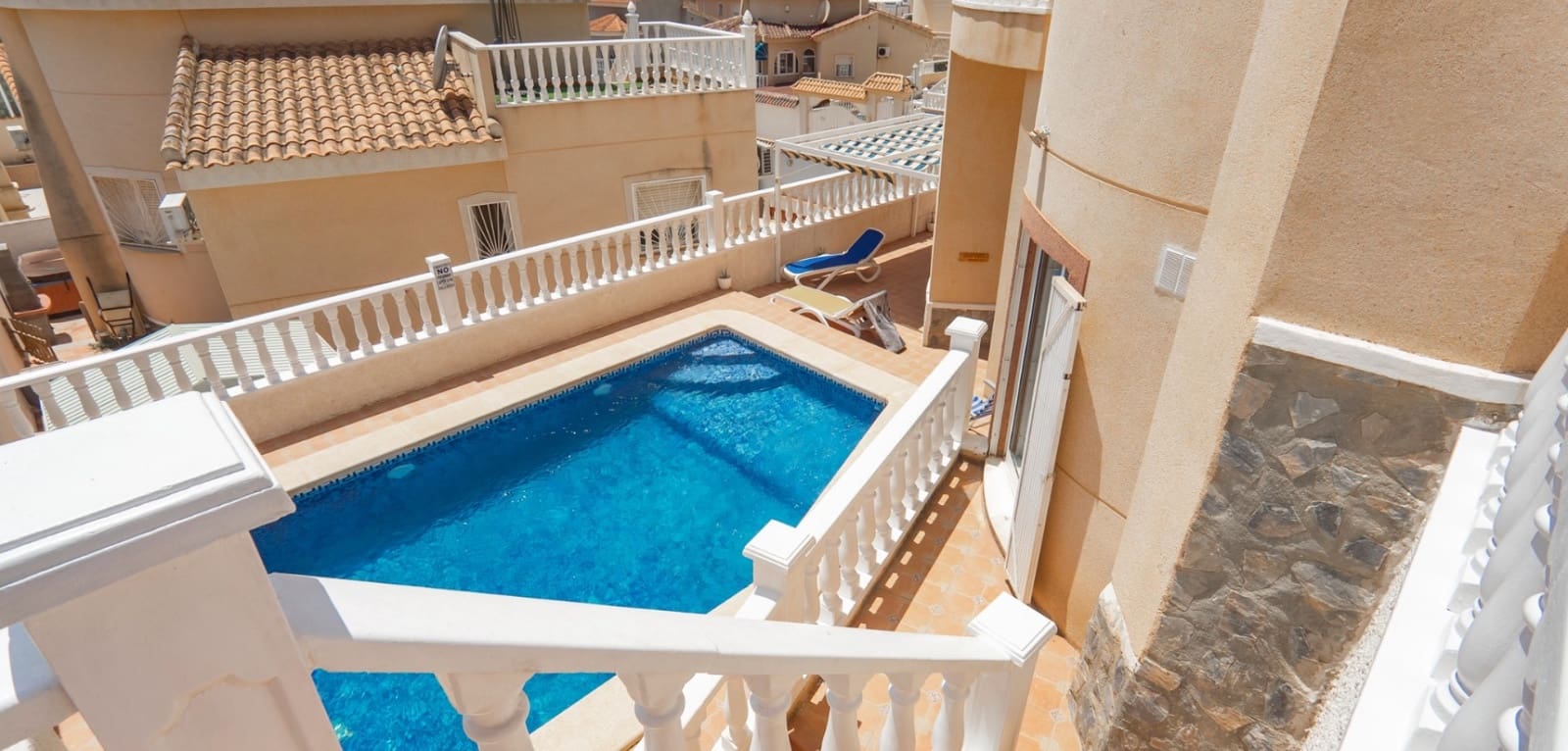 3 bedroom Villa for sale in Ciudad Quesada with pool - € 325,000 (Ref: 9491665)