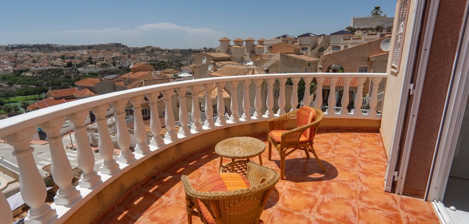 3 bedroom Villa for sale in Ciudad Quesada with pool - € 325,000 (Ref: 9491665)