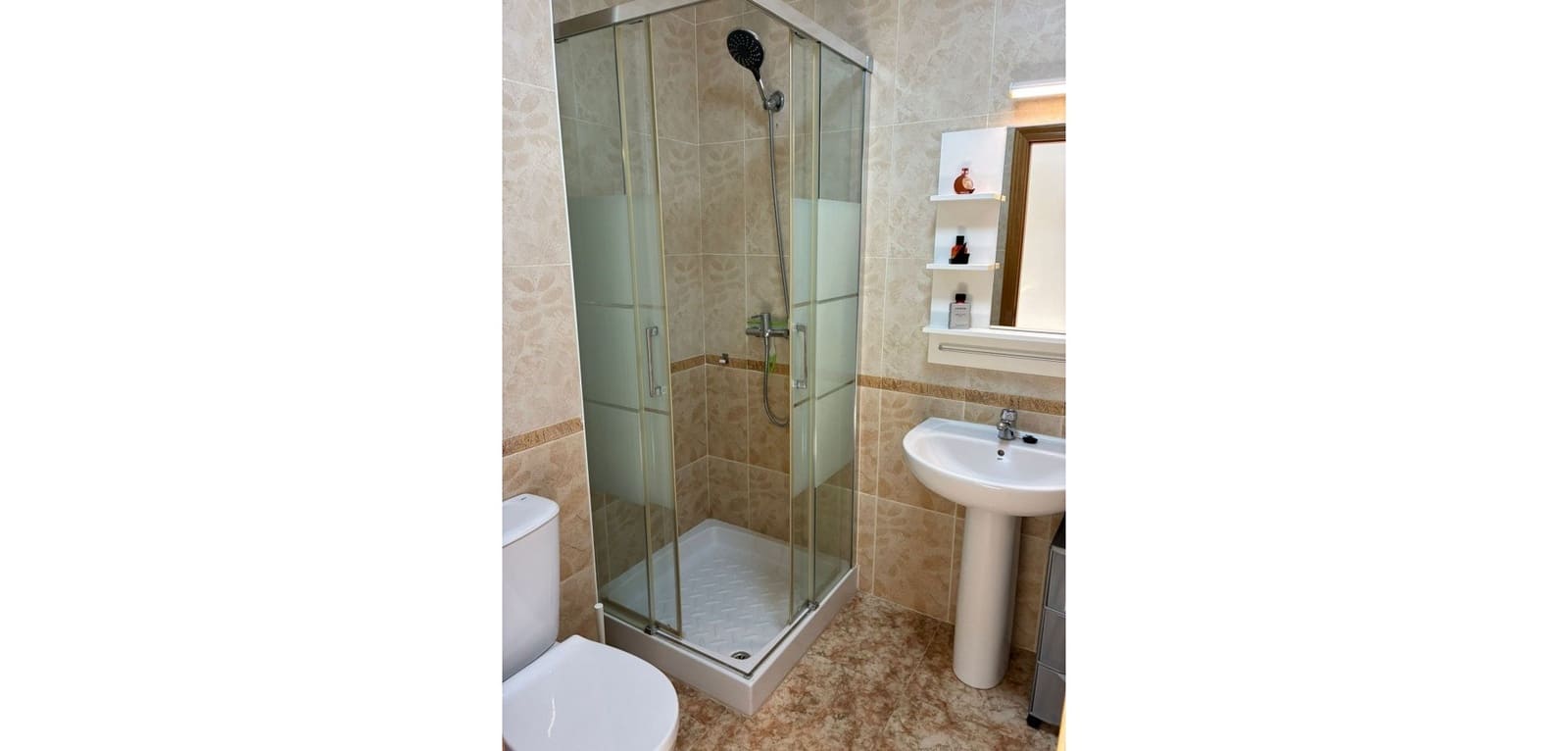 2 bedroom Apartment for sale in Orihuela Costa with pool - € 184,500 (Ref: 9491897)