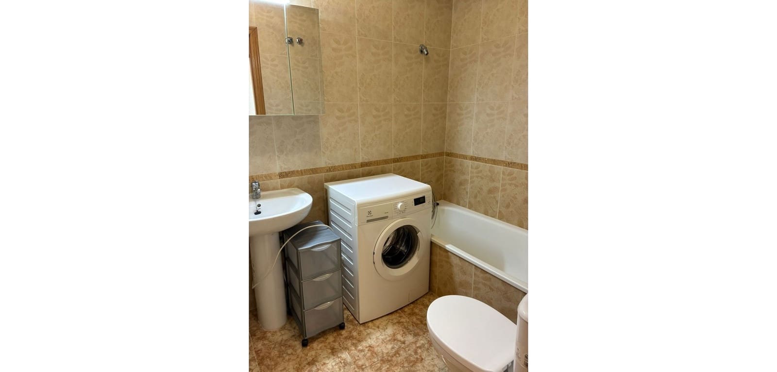 2 bedroom Apartment for sale in Orihuela Costa with pool - € 184,500 (Ref: 9491897)