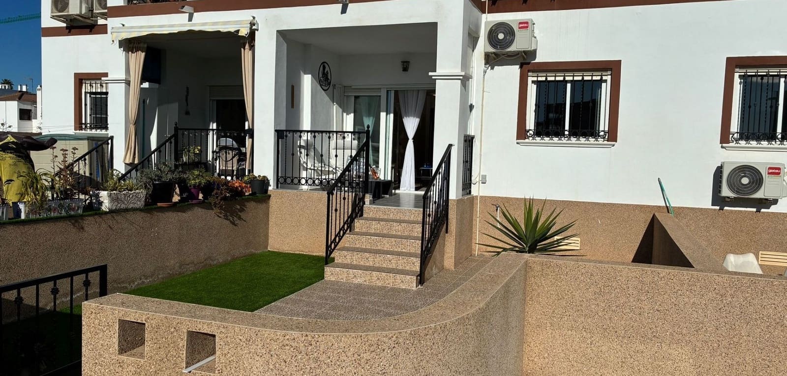 2 bedroom Apartment for sale in Orihuela Costa with pool - € 184,500 (Ref: 9491897)