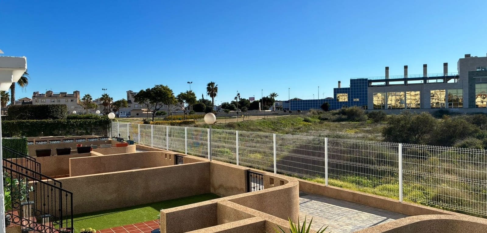 2 bedroom Apartment for sale in Orihuela Costa with pool - € 184,500 (Ref: 9491897)