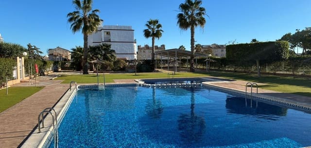 2 chambre Appartement à vendre à Punta Prima, Orihuela avec piscine - 184 500 € (Ref: 9491897)
