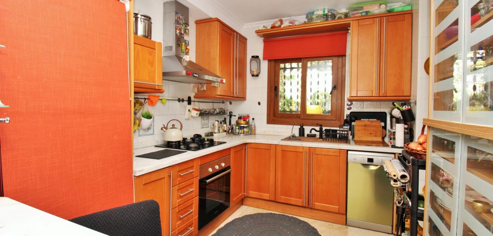 2 bedroom Townhouse for sale in Villamartin with pool - € 225,000 (Ref: 9495299)