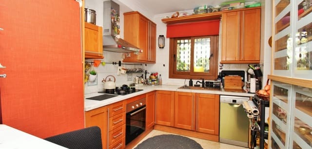 2 chambre Maison de Ville à vendre à Villamartin, Orihuela avec piscine - 225 000 € (Ref: 9495299)