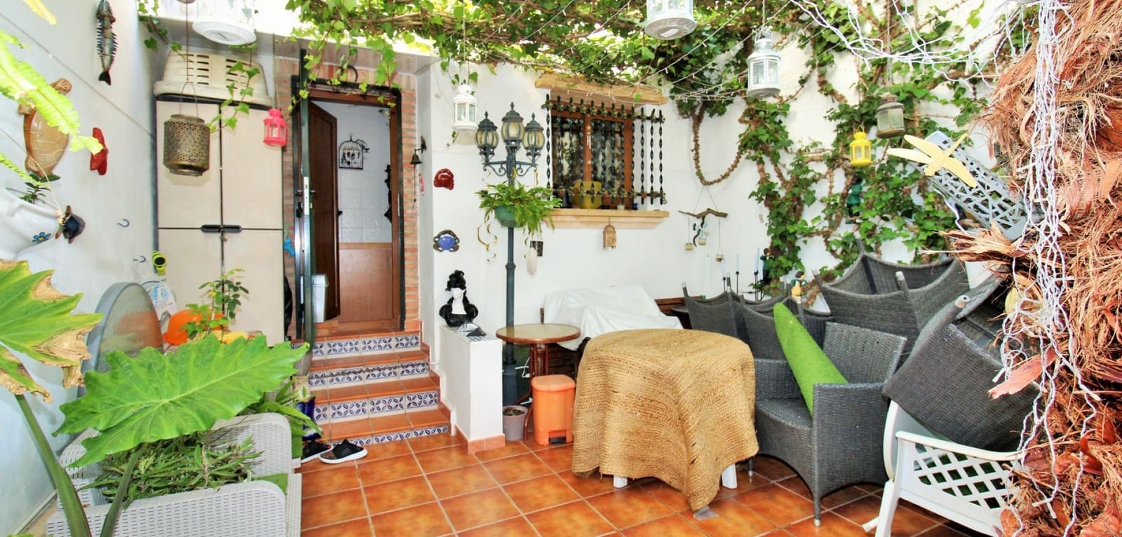 2 bedroom Townhouse for sale in Villamartin with pool - € 225,000 (Ref: 9495299)